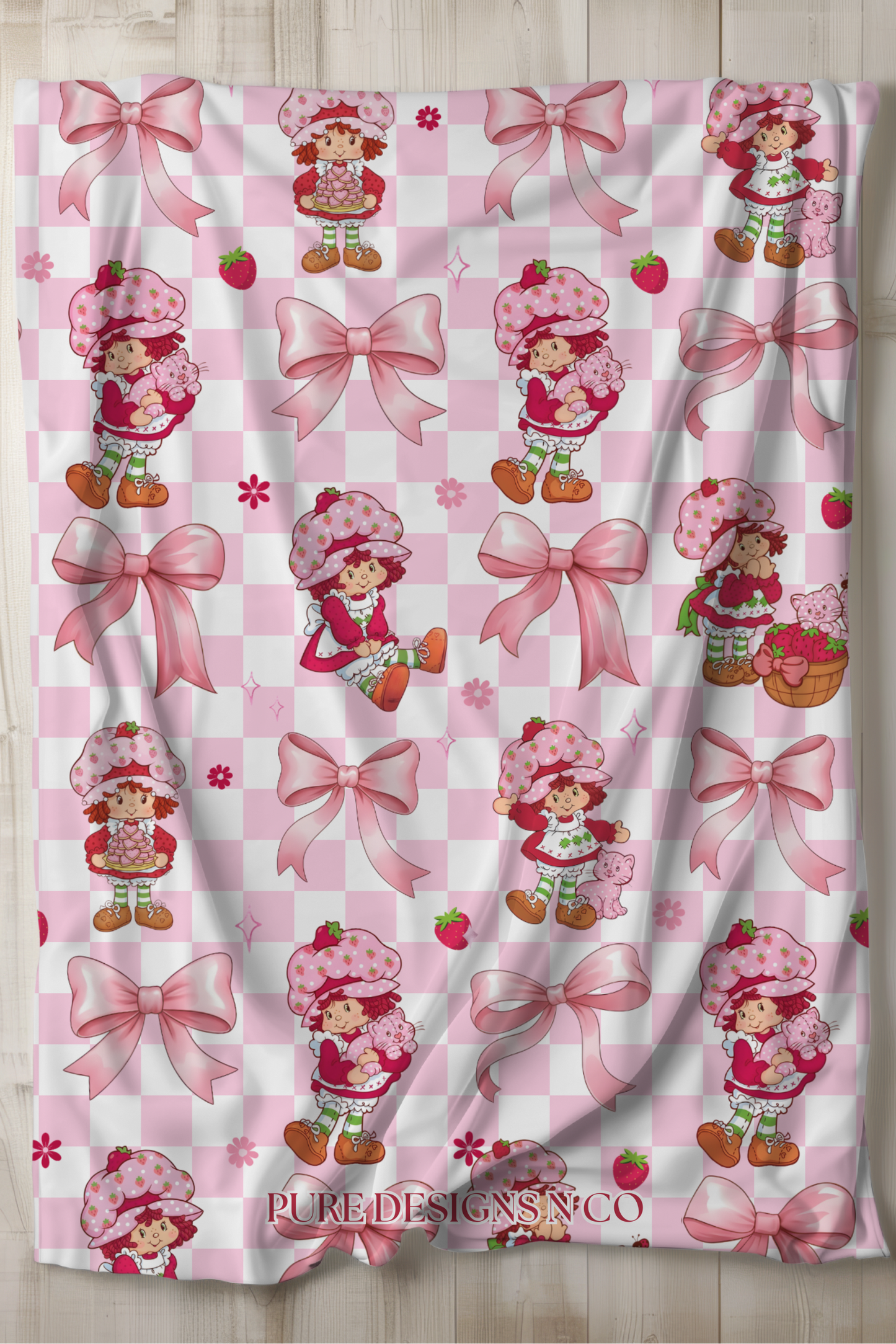 PRE ORDER - LARGE STRAWBERRY BLANKET