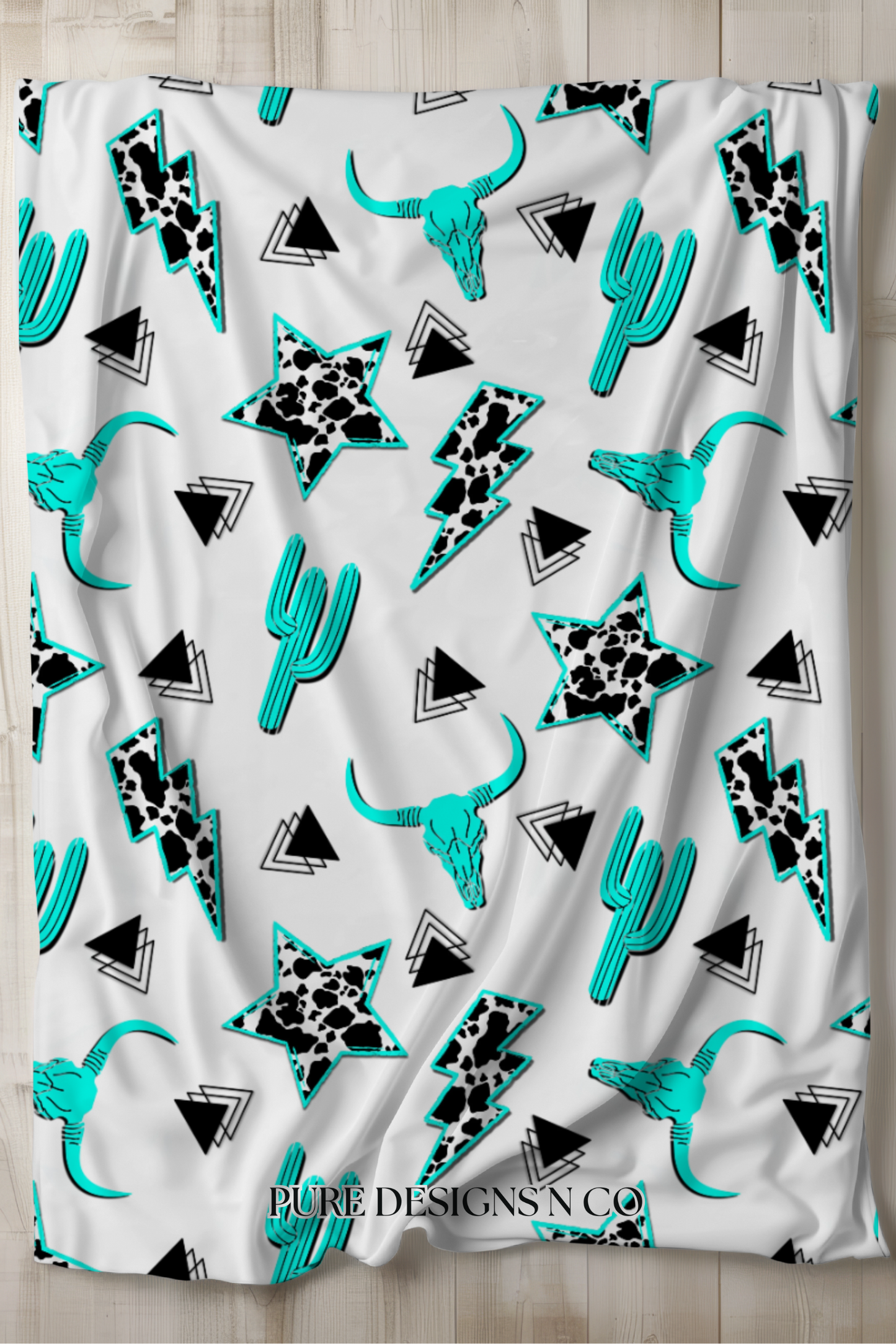 PRE ORDER - LARGE BULLSKULL CACTUS TEAL BLANKET