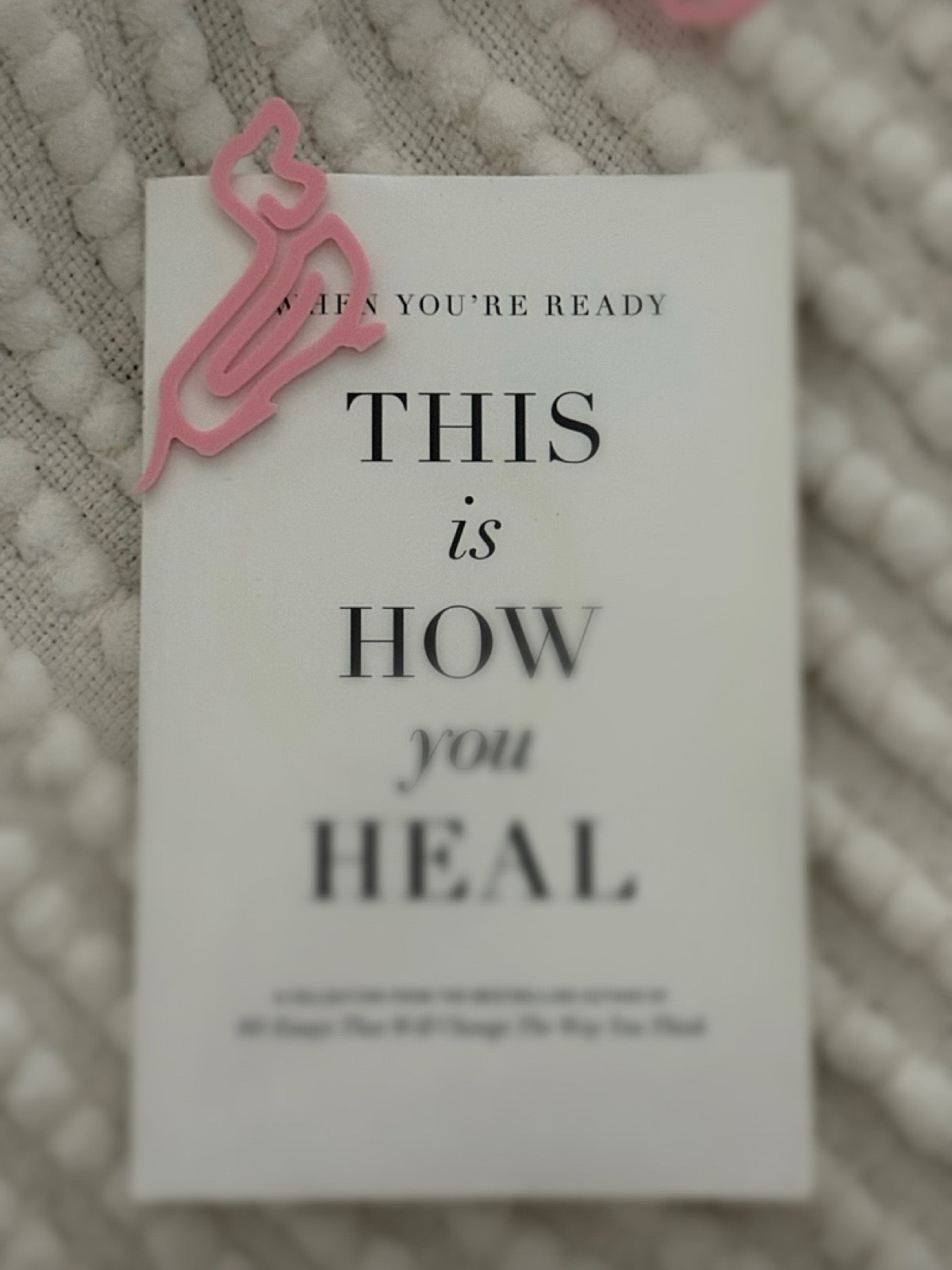 ACRYLIC PAPERCLIP BOOKMARKS