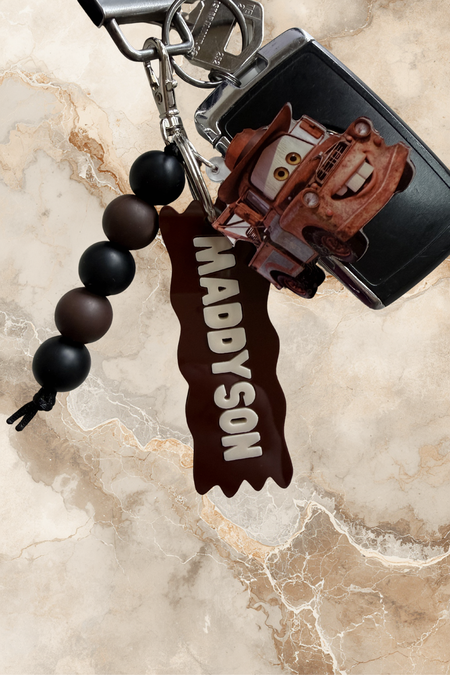 TRUCK KEYCHAIN WITH PERSONALISED NAME